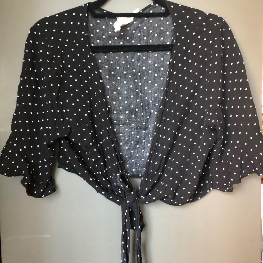 Black polka dot tie shirt